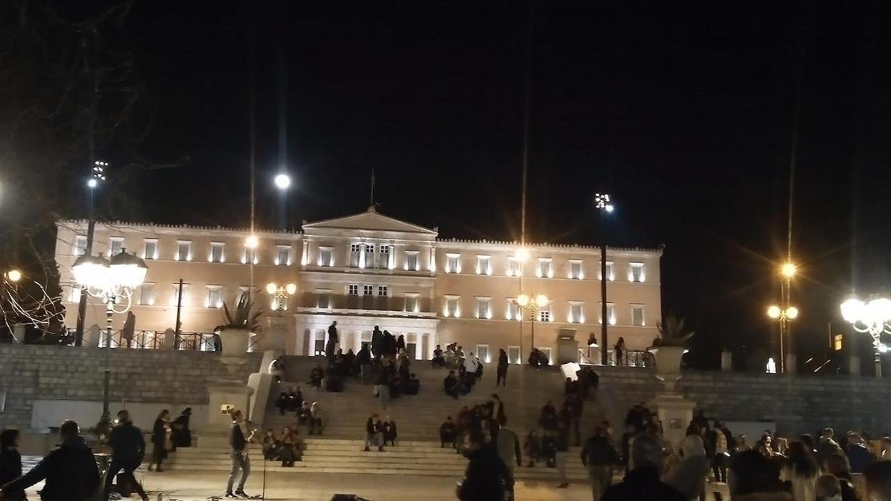 Parthenon And Syntagma Square View Apartment Athen Eksteriør billede